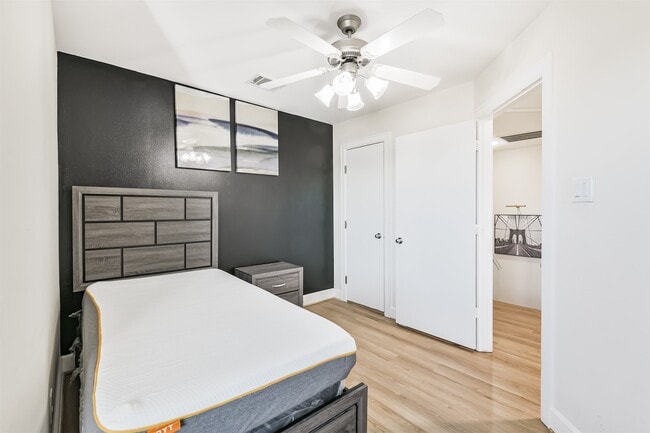 Building Photo - 11307 Main Holly Dr