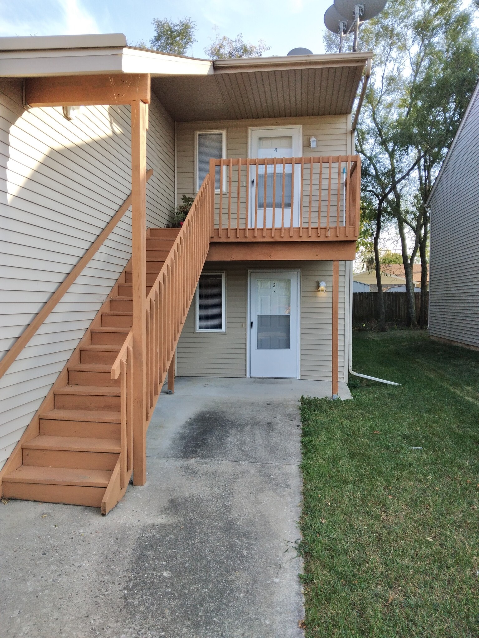 Building Photo - 931 Minns Dr