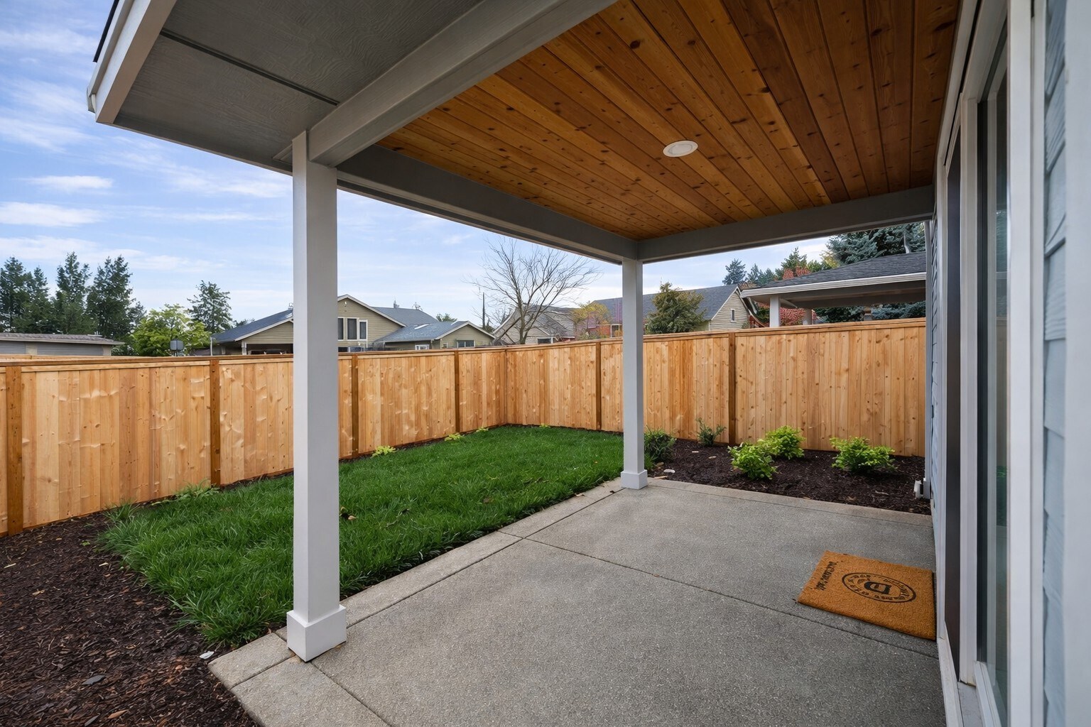 Building Photo - 1319 Oppek St NE