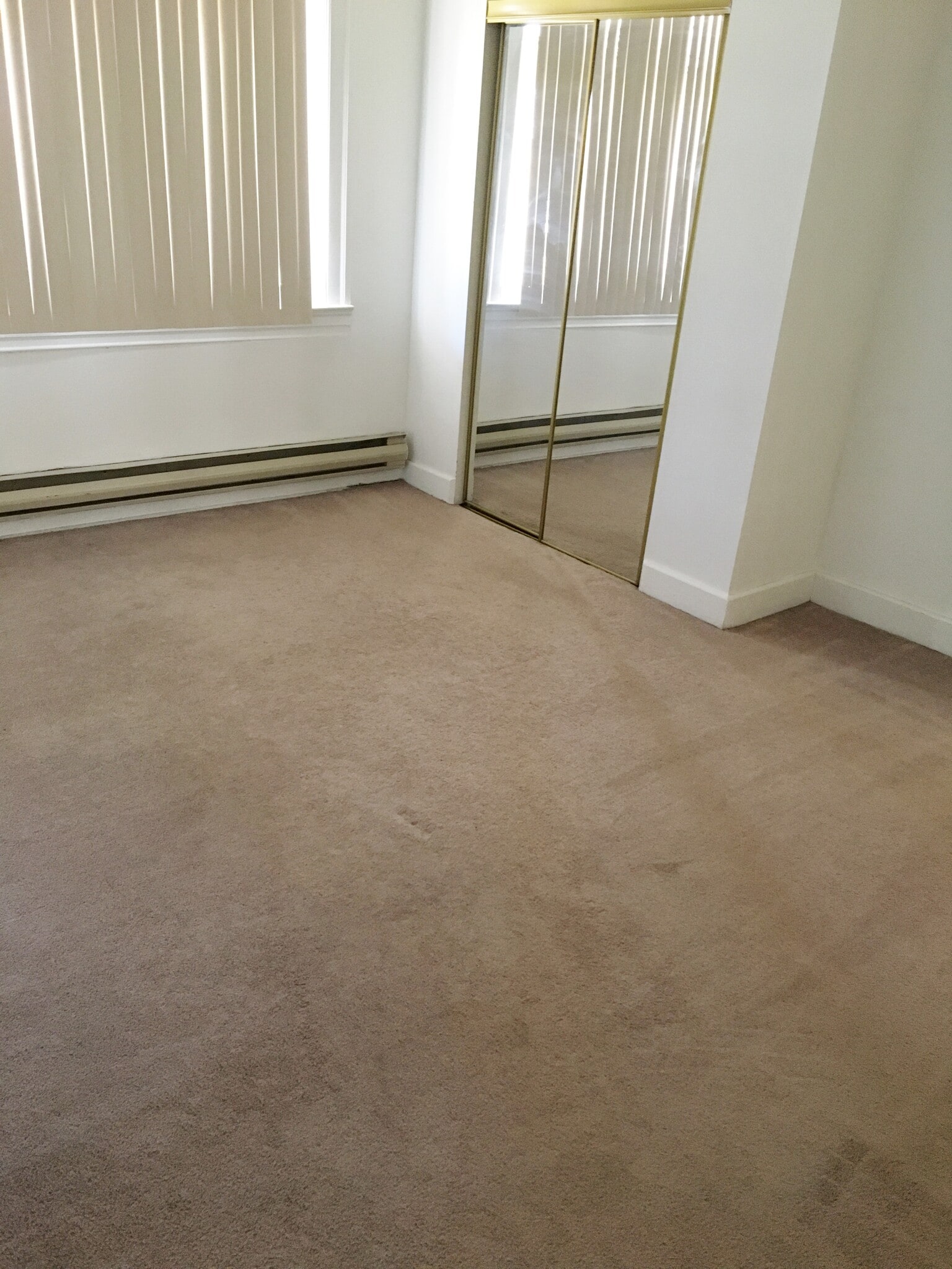 Building Photo - 370 S Negley Ave