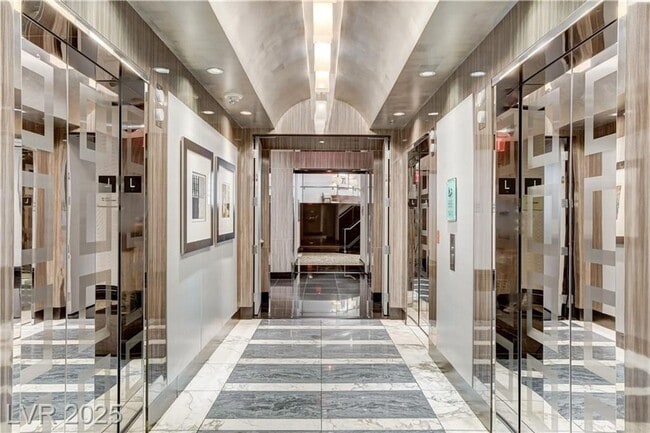 Building Photo - Luxury High-Rise Living at SKY | 29th Floo...