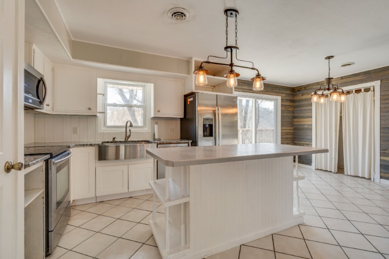 Building Photo - 4805 Linda Ct