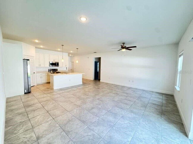 Building Photo - 16054 SW 55th Avenue Rd