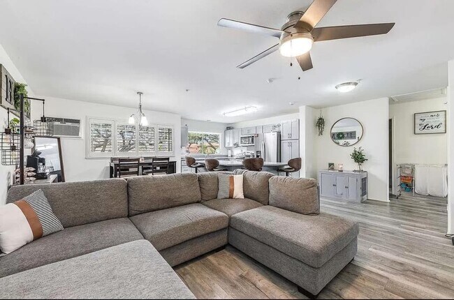 Building Photo - 91-1253-1253 Kamaaha Ave