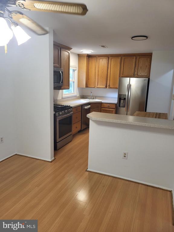 Building Photo - 13416 Hillendale Dr