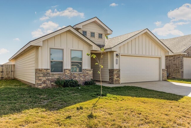 Building Photo - 8316 E County Rd 113