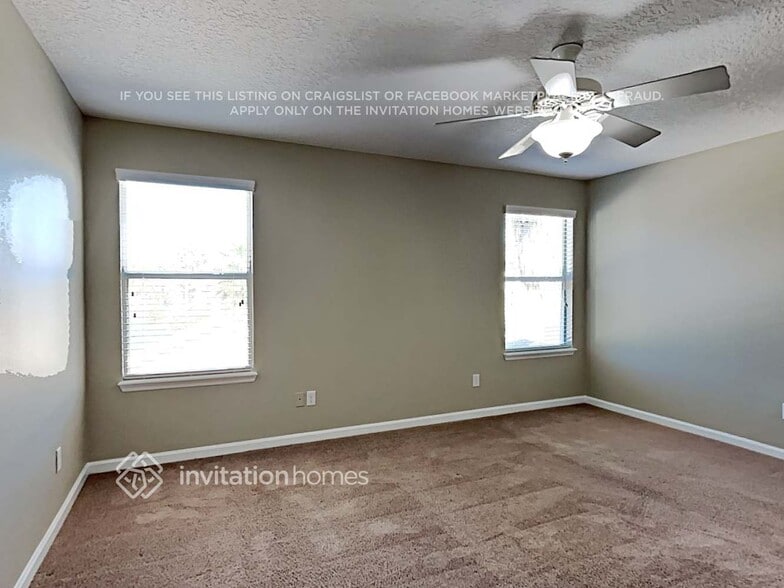 Building Photo - 516 Southwood Way