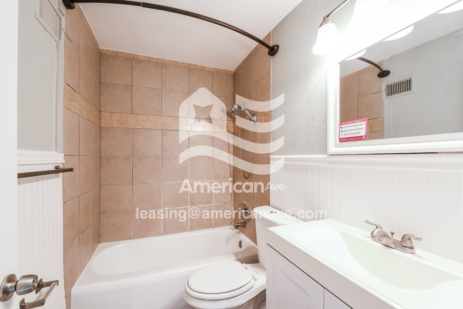 Building Photo - 8520 Jacklin Ave