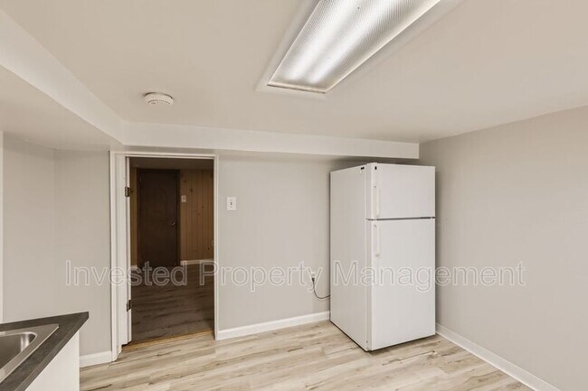 Building Photo - 16805 W 15th Ave