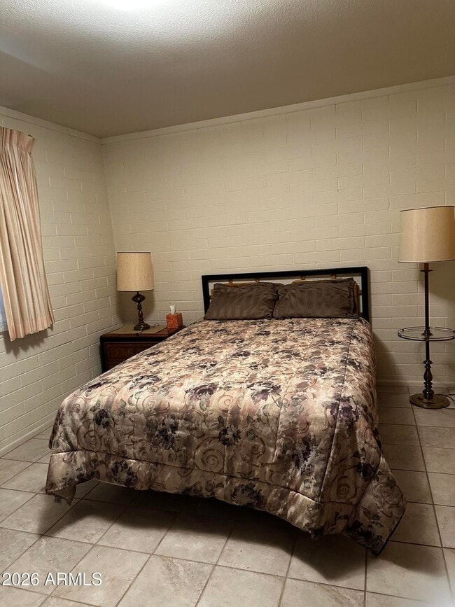 Building Photo - 10643 W Snead Dr