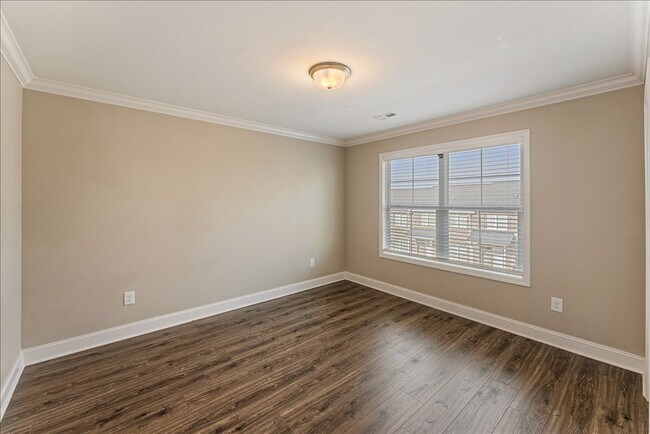 Building Photo - 7031 Hidden Ridge Wy