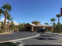 Building Photo - 8250 N Grand Canyon Dr