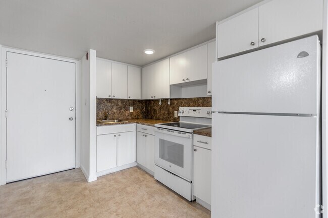 Studio - 480SF - MIAMI CONDO HOLDINGS