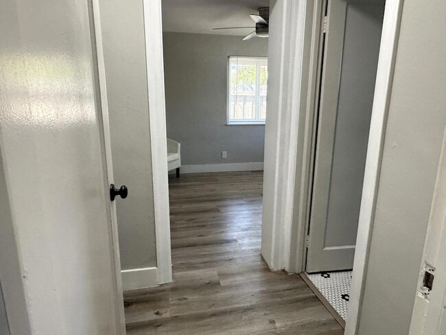 Building Photo - 920 N L St