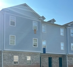 Building Photo - 2200 Godby Rd