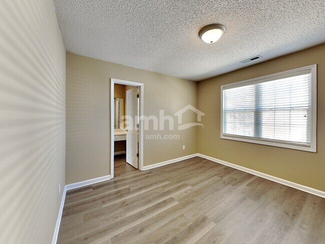 Building Photo - 2508 Farlow Gap Ln