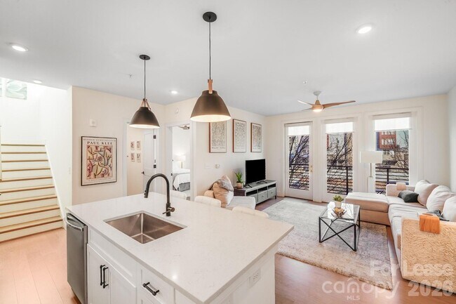 Building Photo - 3000 South Blvd