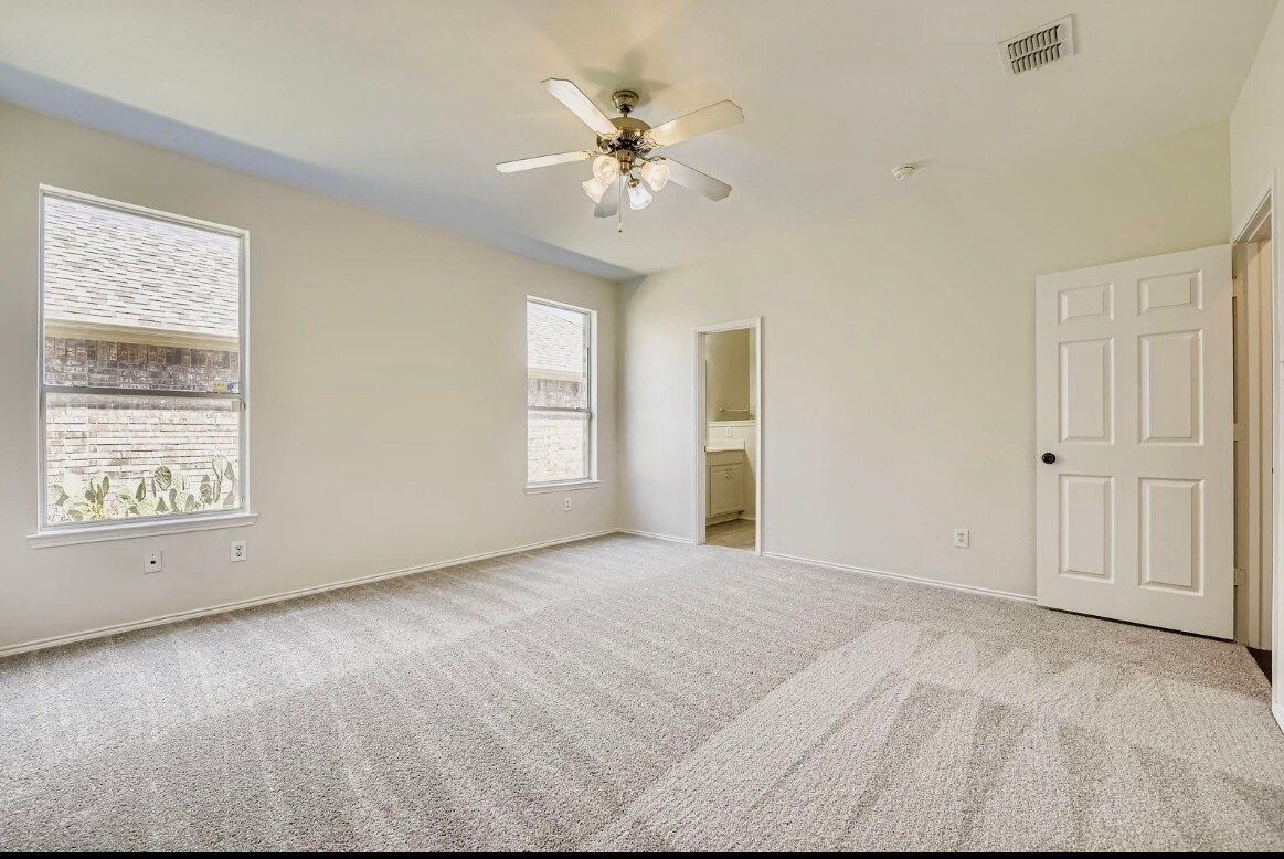 Building Photo - 8012 Wyoming Dr