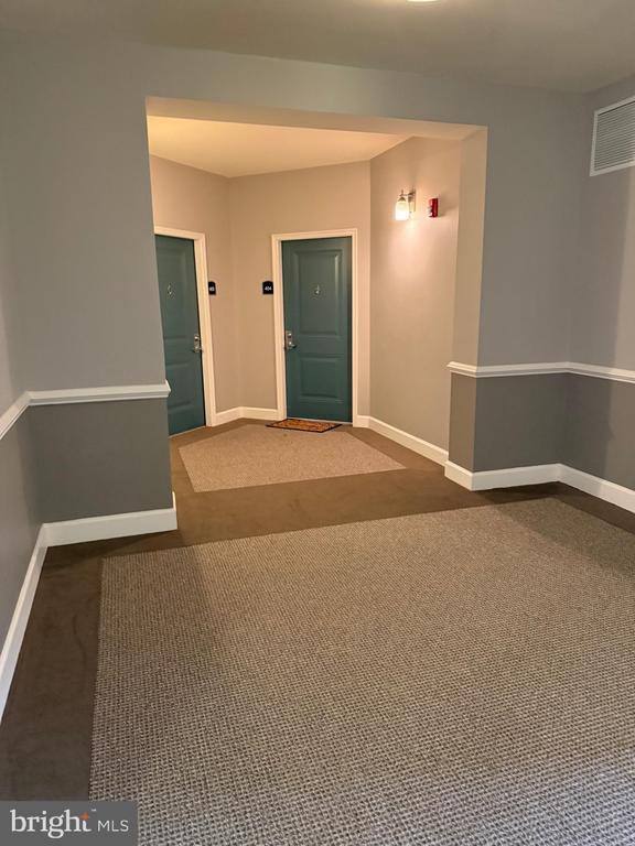 Building Photo - 17 Clay Lodge Ln