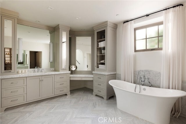 Building Photo - 7 Seabreeze Terrace