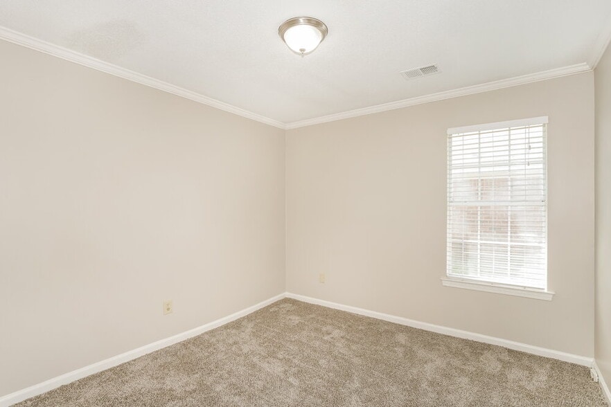 Building Photo - 4550 Cedar Leaf Cove