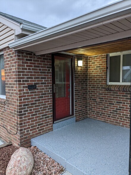 Building Photo - 3020 Jasmine St