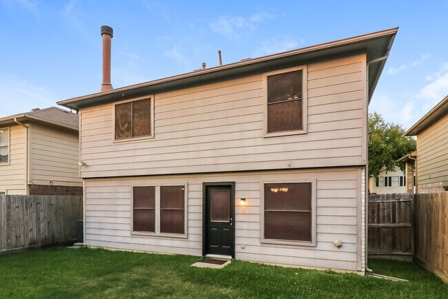 Building Photo - 11811 Sunny Stream Dr