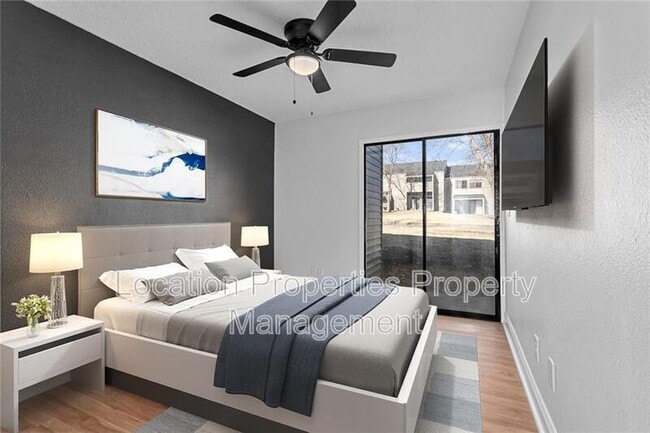 Building Photo - 1502 W 25th Ct