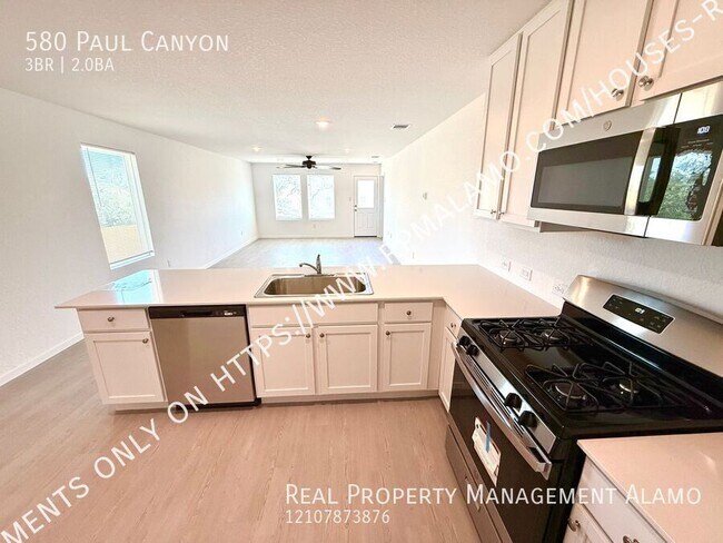 Building Photo - 580 Paul Cyn
