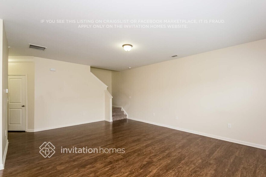 Building Photo - 999 Rock Hill Pkwy