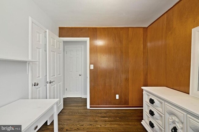 Building Photo - 3908 Melvern Pl