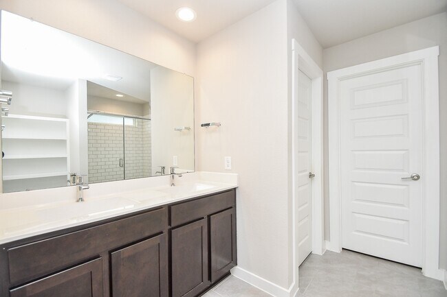 Building Photo - 3831 Sparkman Ln