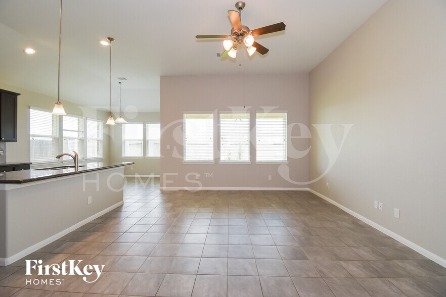 Building Photo - 8423 Montego Bay Dr
