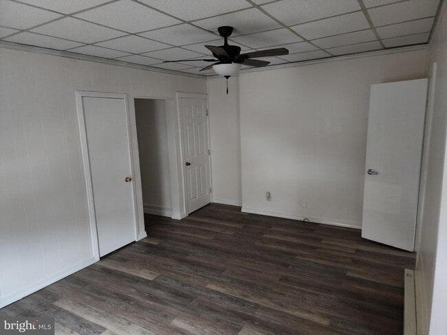 Building Photo - 253 E Ettwein St