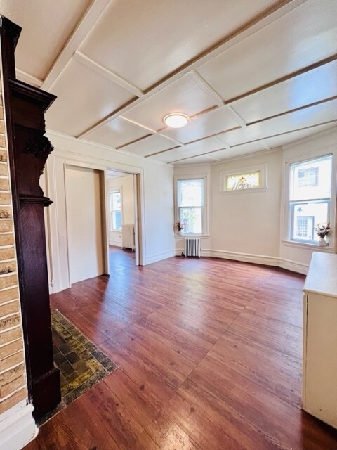 Building Photo - 31 Addison Ave