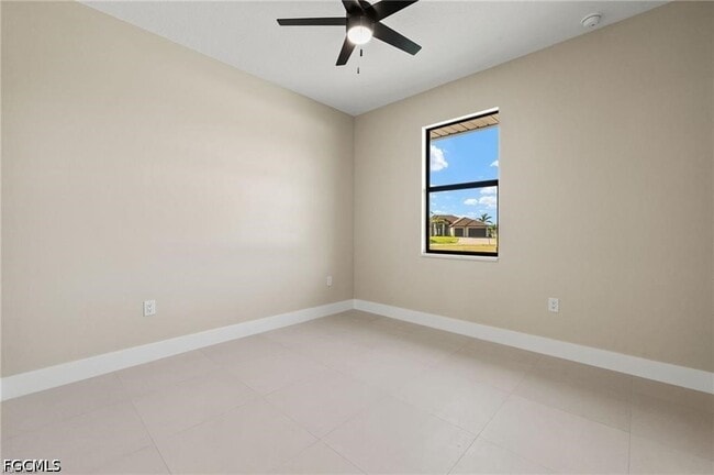 Building Photo - 1008 NW 36th Pl