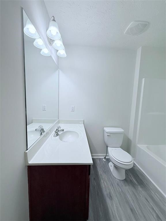 Building Photo - 1593 Little Creek Dr