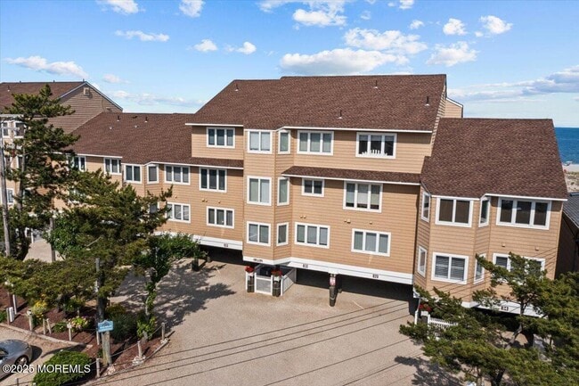 Building Photo - 30 Dune Terrace