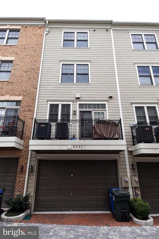 Building Photo - 4531 Westhall Dr