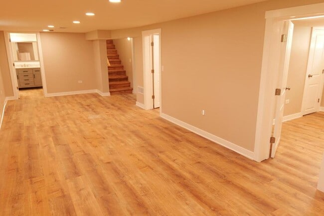 Building Photo - 8415 Laramie Ave
