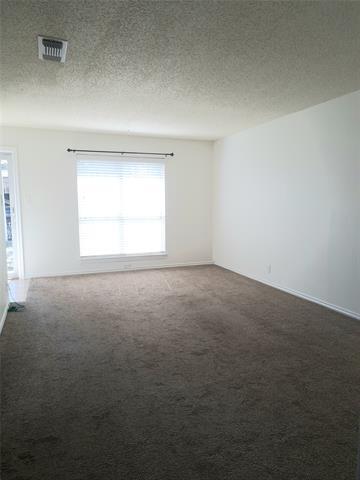 Building Photo - 955 Roaring Springs Rd