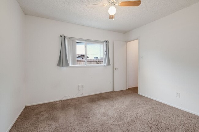Building Photo - 8147 Easy Meadow Dr