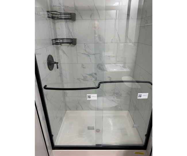 Building Photo - 617 Glenwood Ave