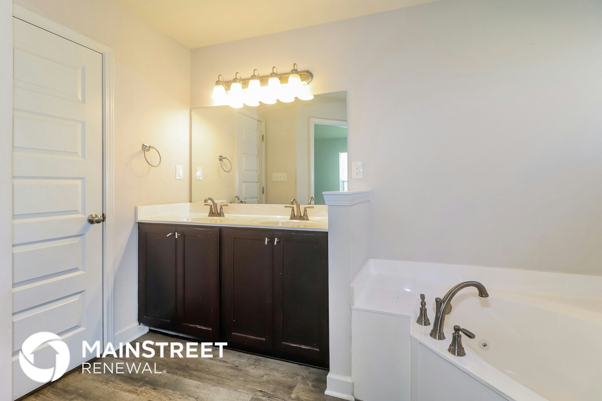 Building Photo - 8106 Aiden Rd