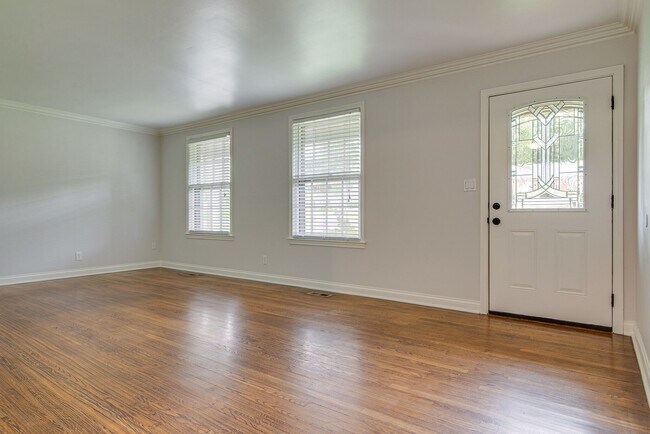 Building Photo - 4736 Danby Dr