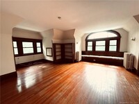 Building Photo - 738 Whitney Ave