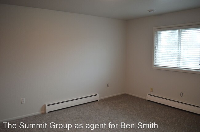 Building Photo - 800 W 56th Ave