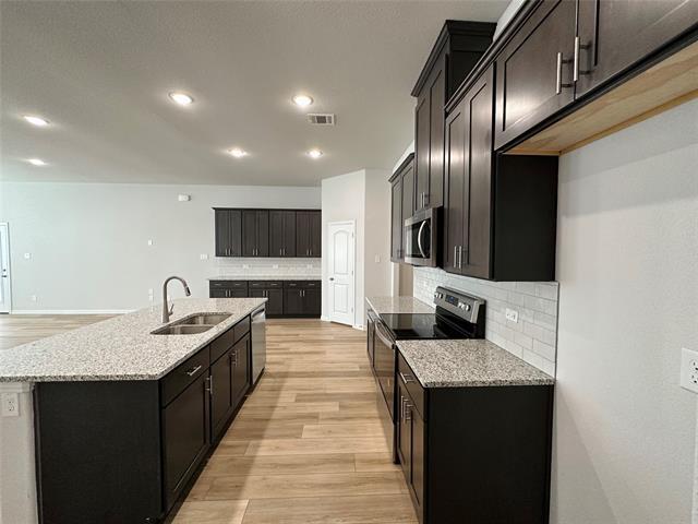 Building Photo - 127 Bowling Grn Ave.