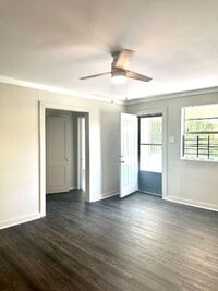 Building Photo - 328 54th St