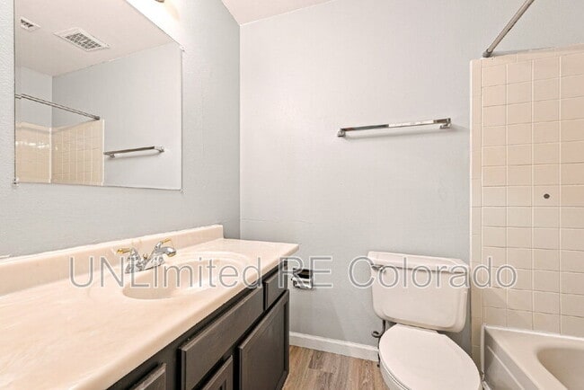 Building Photo - 16103 E Alaska Pl